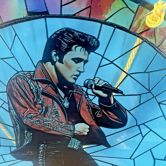 Large Elvis INSPIRED Design Suncatcher/Hanging Window Ornament Christmas Gift - Picture 2 of 7